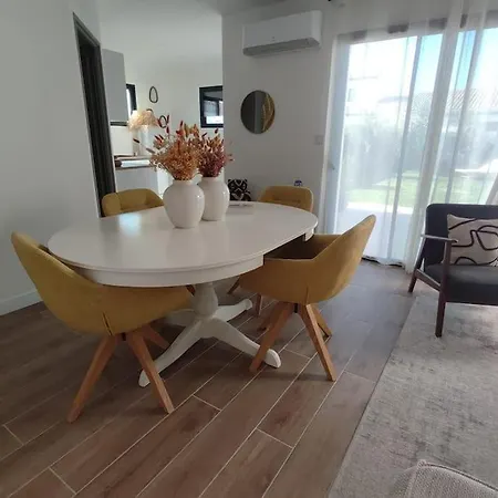 Magnifique Maison De Vacance Avec Saint-Xandre